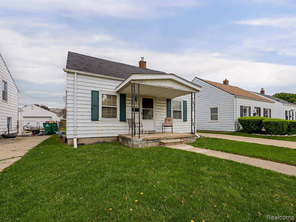 Eastpointe, MI 48021,22079 RAUSCH Avenue