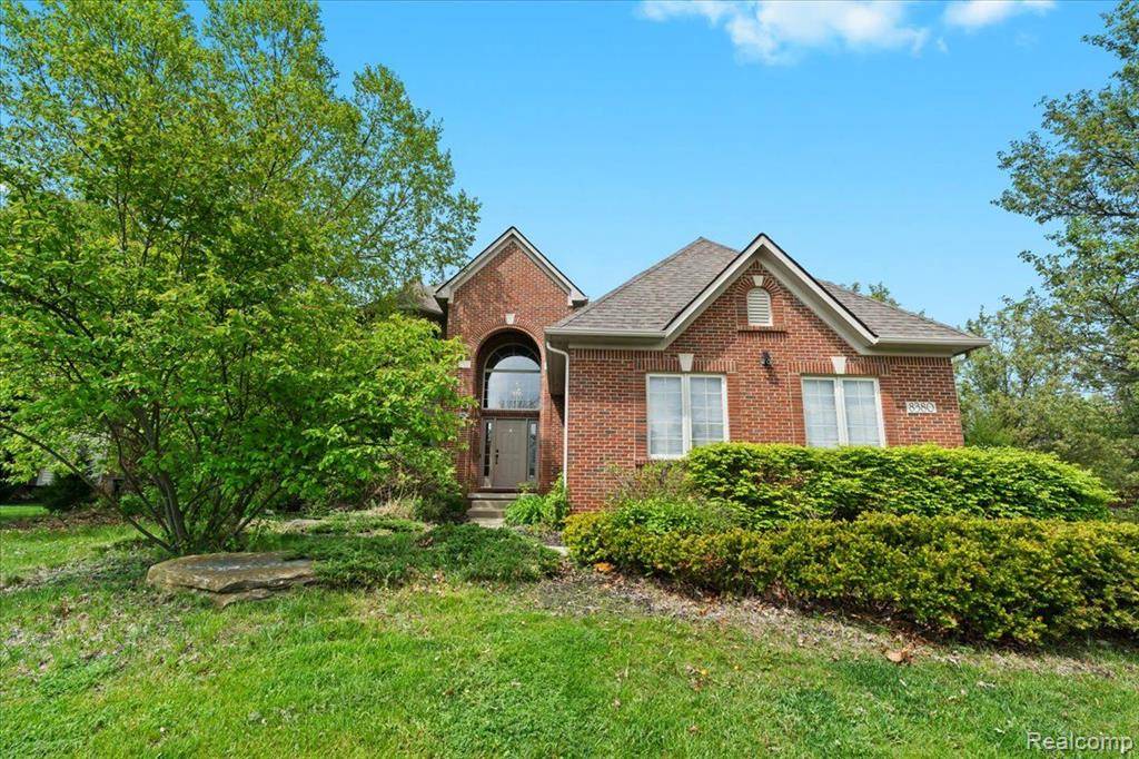 White Lake, MI,8380 JAMESTOWN Drive