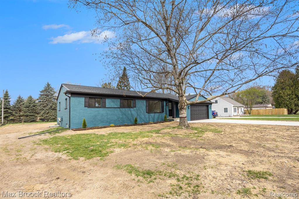 Harrison Township, MI,38501 WINKLER Street