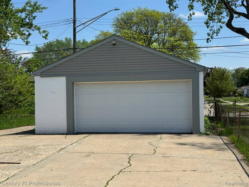 Garden City, MI,6908 BURNLY Street