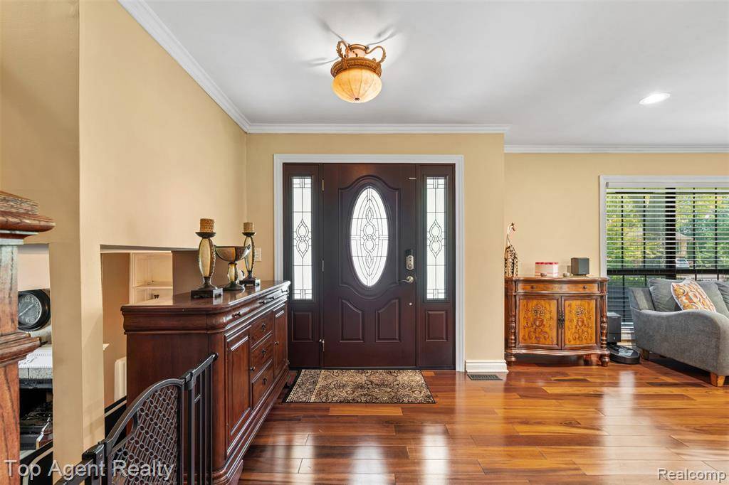 Troy, MI 48083,3403 Auburn Drive