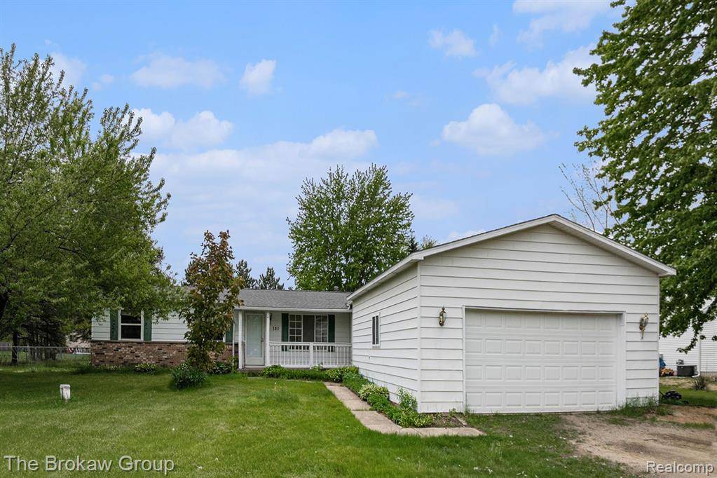 Lapeer, MI 48446,180 MAVERICK Lane