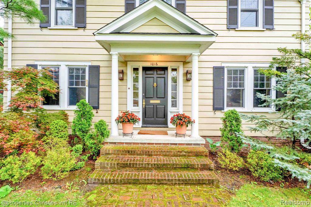 Birmingham, MI 48009,1016 KNOX Street