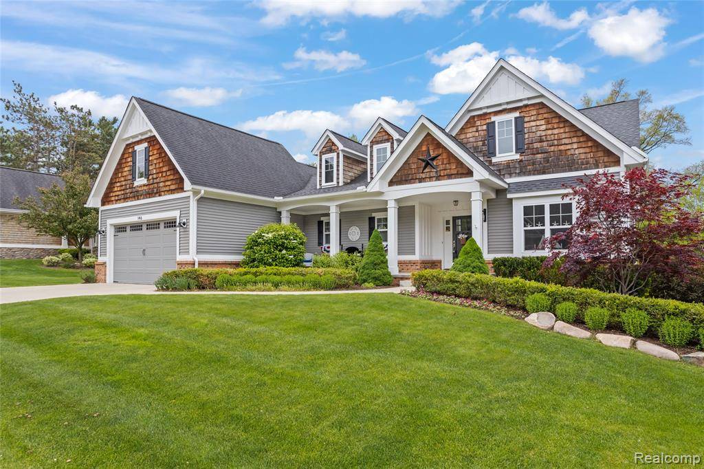 Milford, MI 48381,146 COTTAGE Lane