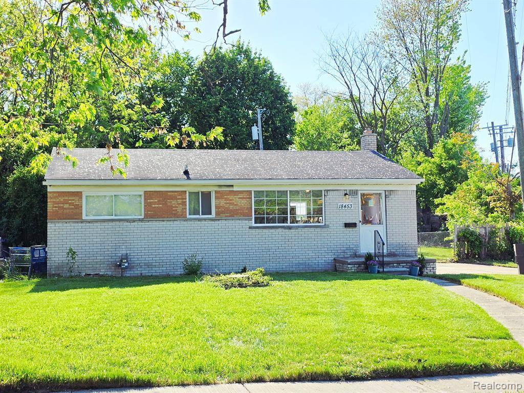 Detroit, MI 48219,18453 WOODBINE Street