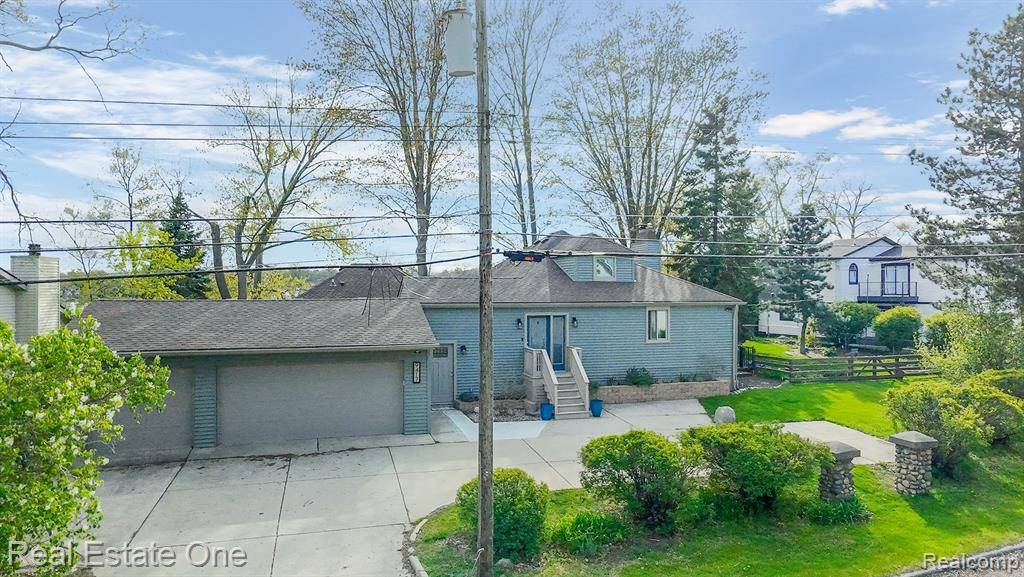 White Lake, MI,9417 CEDAR ISLAND Road