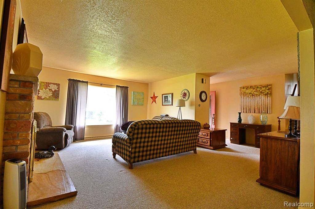 St. Helen, MI 48656,9609 E MADISON Road