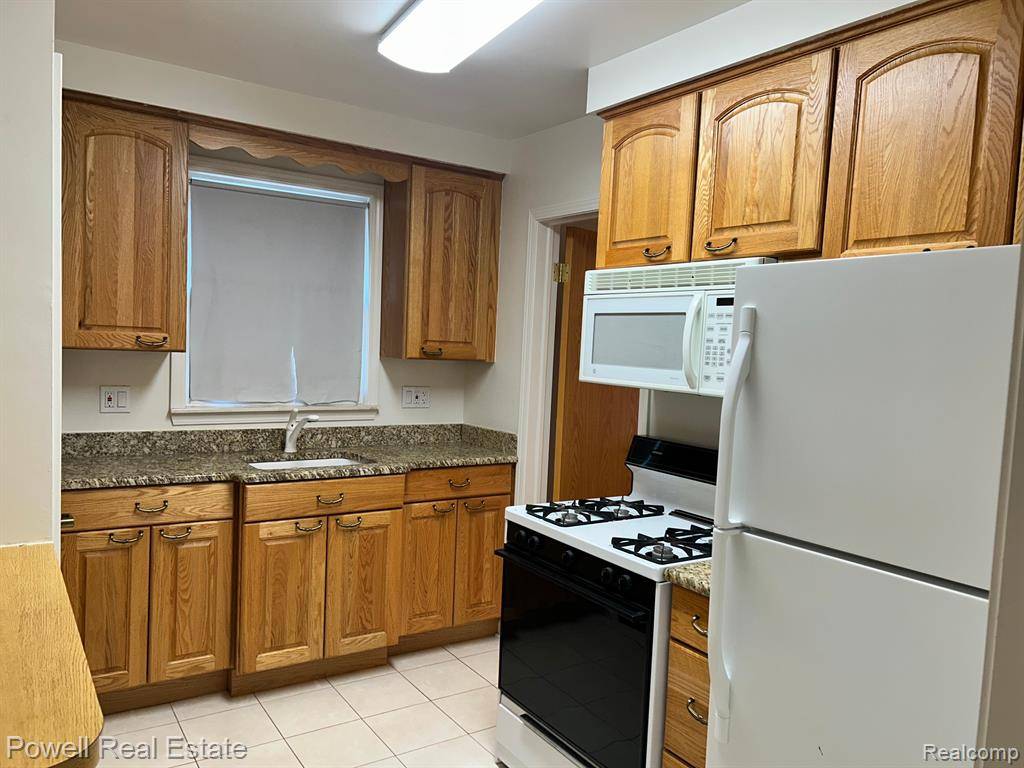 Detroit, MI 48235,18029 SUSSEX Street