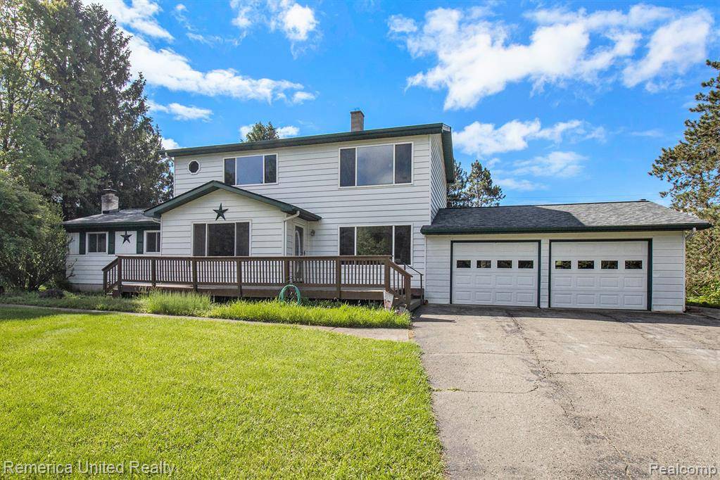 Pinckney, MI 48169,400 E SCHAFER Road