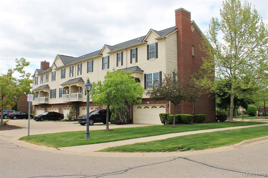 Canton, MI 48187,45862 S STONEWOOD Road