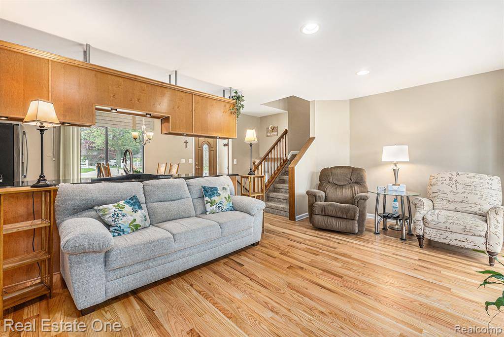 Rochester Hills, MI 48309,3714 DONLEY Avenue
