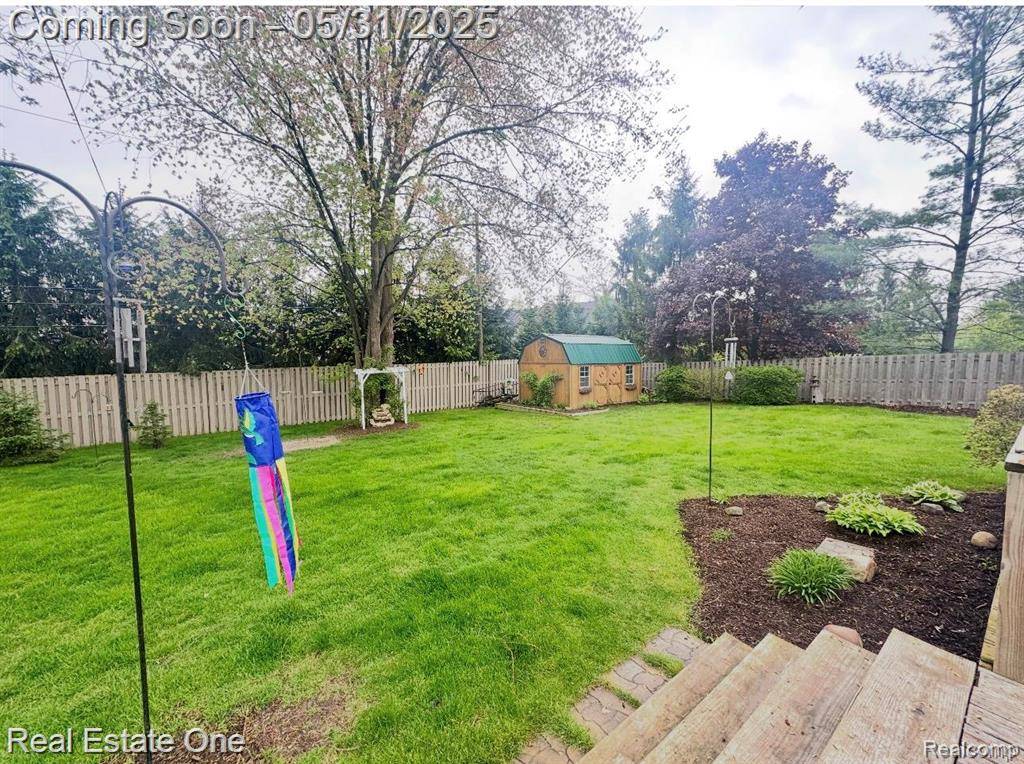 Rochester Hills, MI 48309,3714 DONLEY Avenue