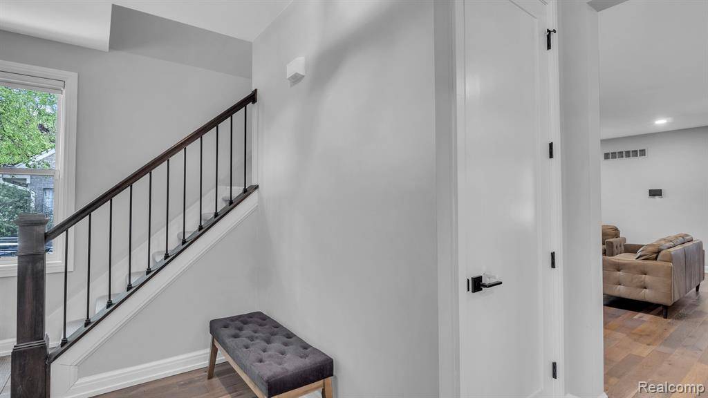 Royal Oak, MI 48067,710 N CAMPBELL Road