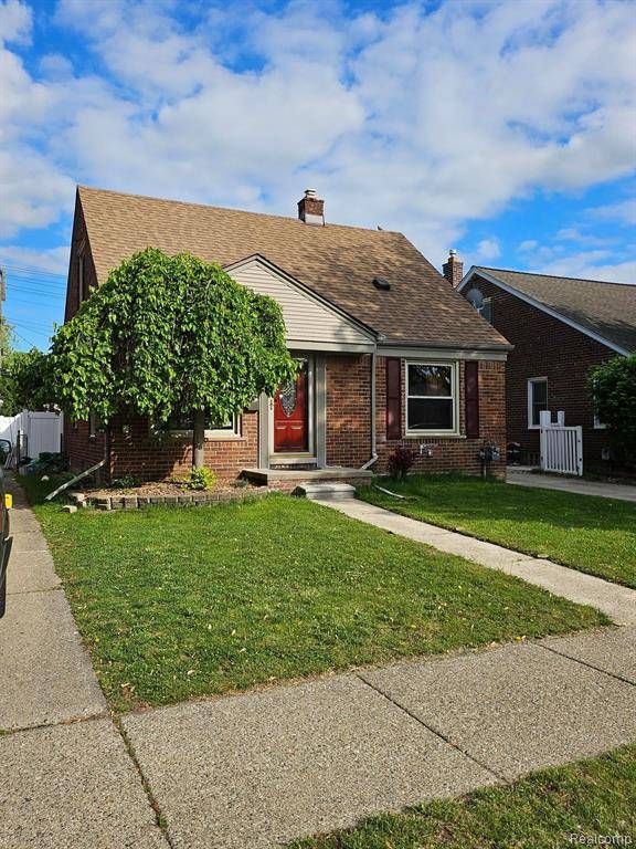 Dearborn, MI 48124,2043 EDGEWOOD Street