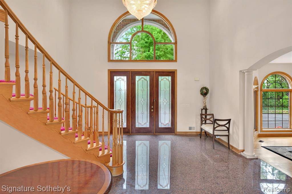 Northville, MI 48167,40600 8 MILE Road