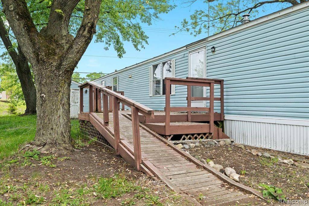 Brighton, MI 48114,2596 Pleasant Street