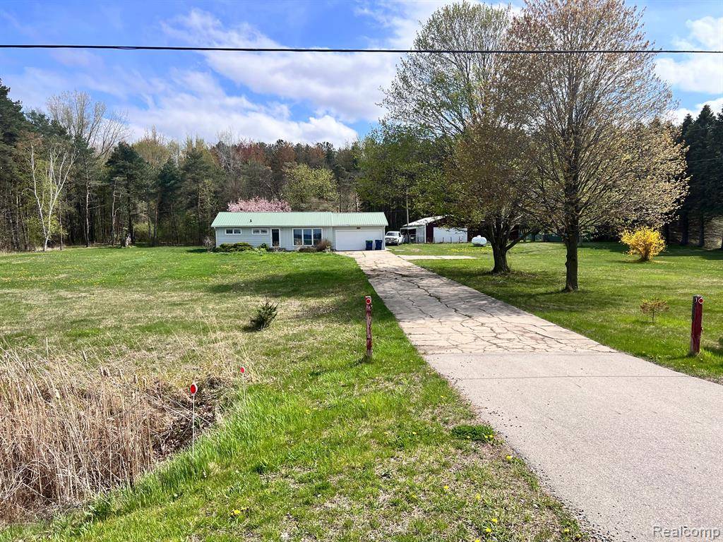 Chesaning, MI 48616,14805 BRADY Road