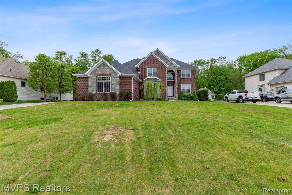 Fort Gratiot, MI 48059,5325 SHOREWOOD Drive