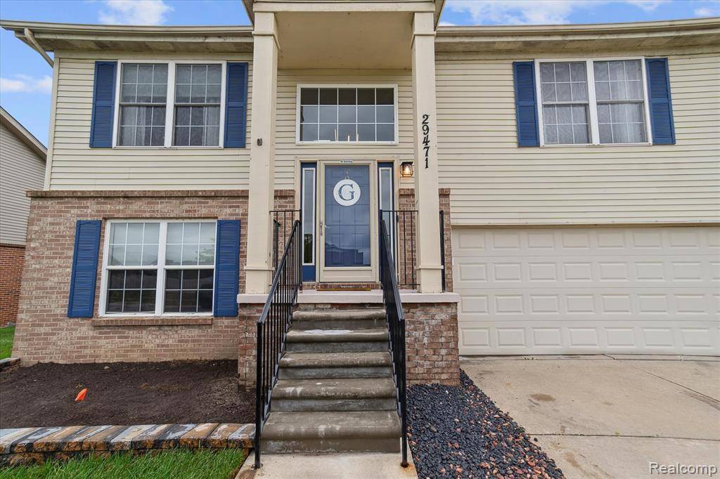 Trenton, MI 48183,29471 HUNTER Street