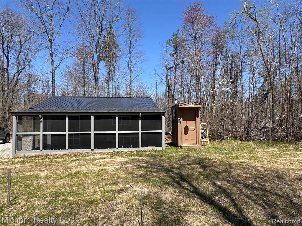 Glennie, MI 48737,6891 PINE TREE Drive