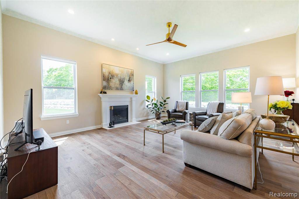 Northville, MI 48167,21377 STONE MEADOW Drive