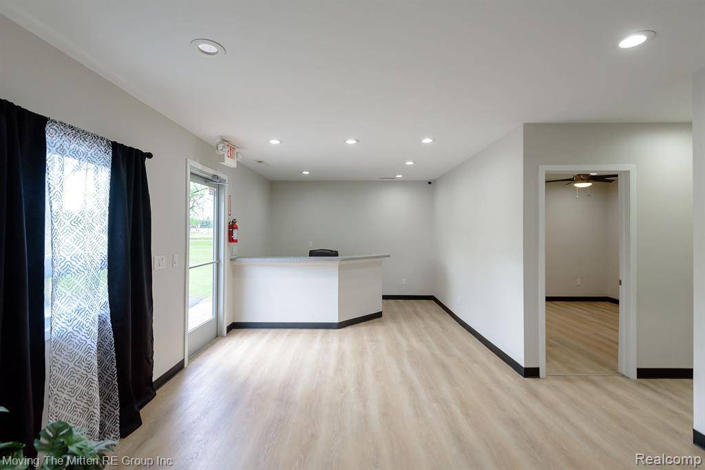 Romulus, MI 48174,12115 S HURON RIVER Drive