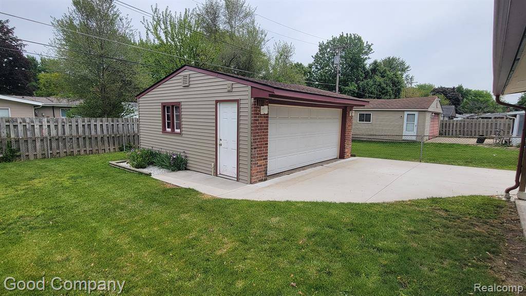 Sterling Heights, MI 48314,11363 FARTHING Drive