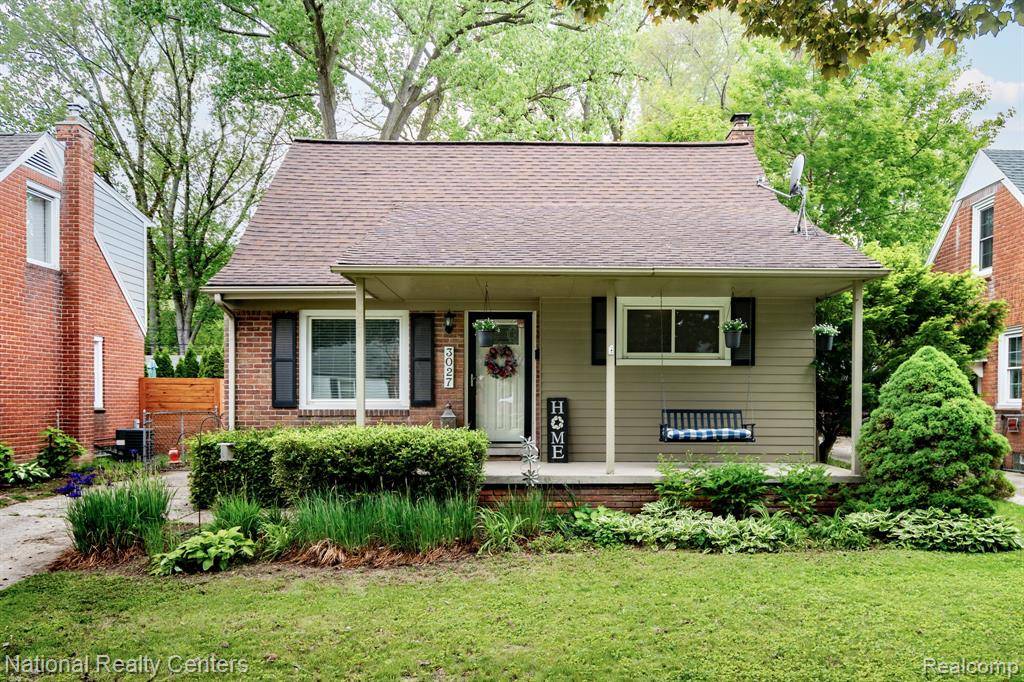 Royal Oak, MI 48073,3027 FERRIS Avenue