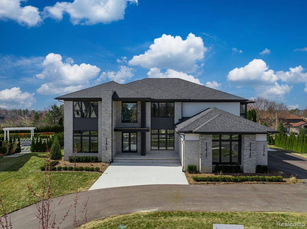 Bloomfield Hills, MI 48302,3278 Baron Drive