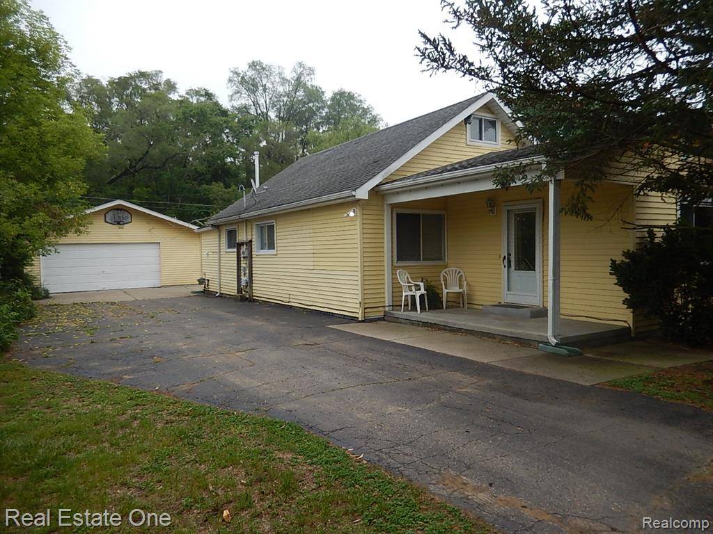 Livonia, MI 48150,10790 STARK Road