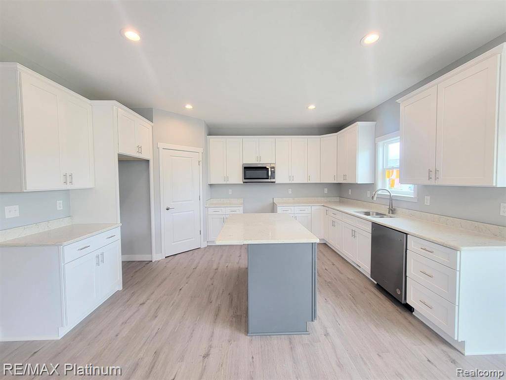 Linden, MI 48451,13180 Westwinds Drive