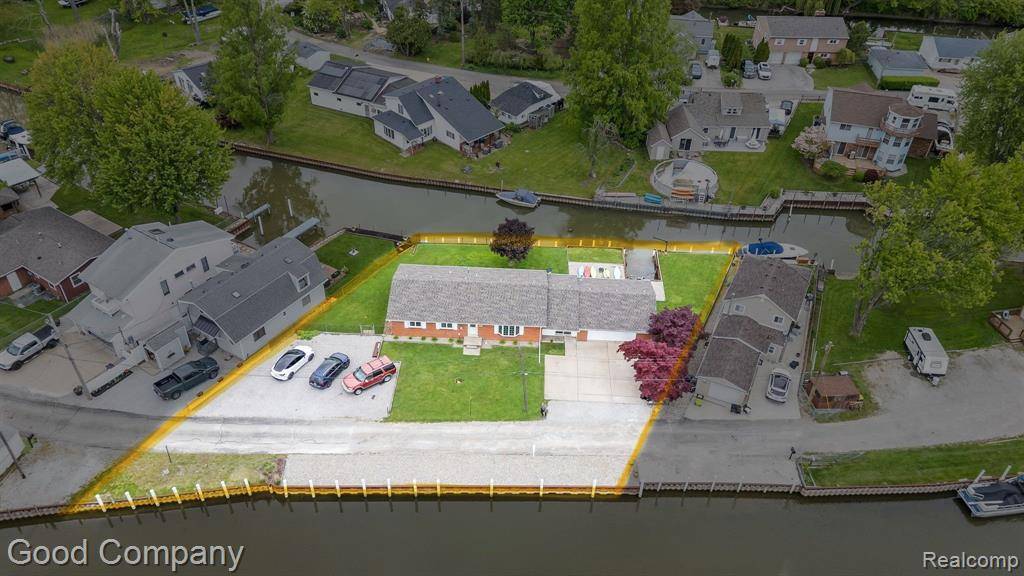 Chesterfield, MI 48047,29415 PRIVATE Drive