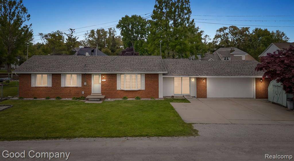 Chesterfield, MI 48047,29415 PRIVATE Drive