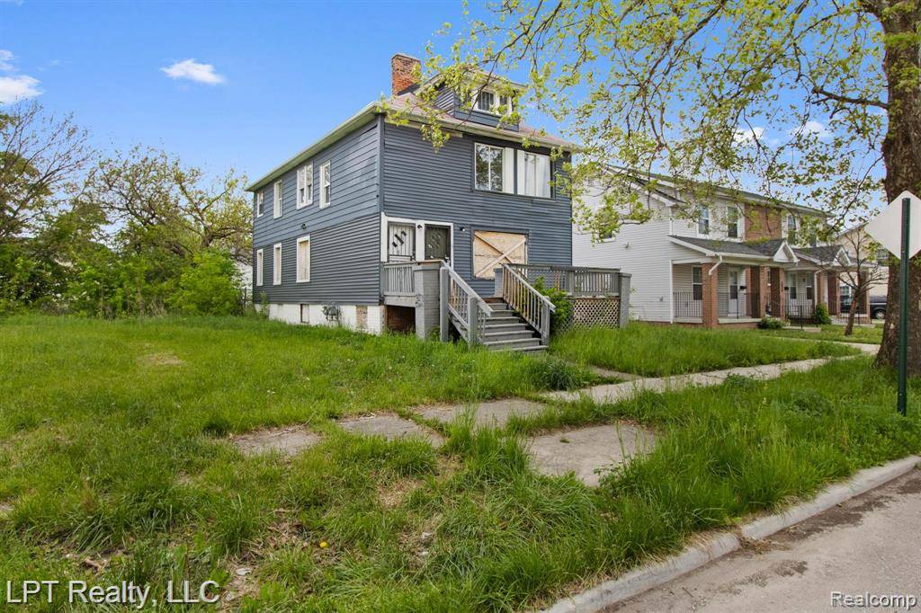 Detroit, MI 48215,2174 SPRINGLE Street