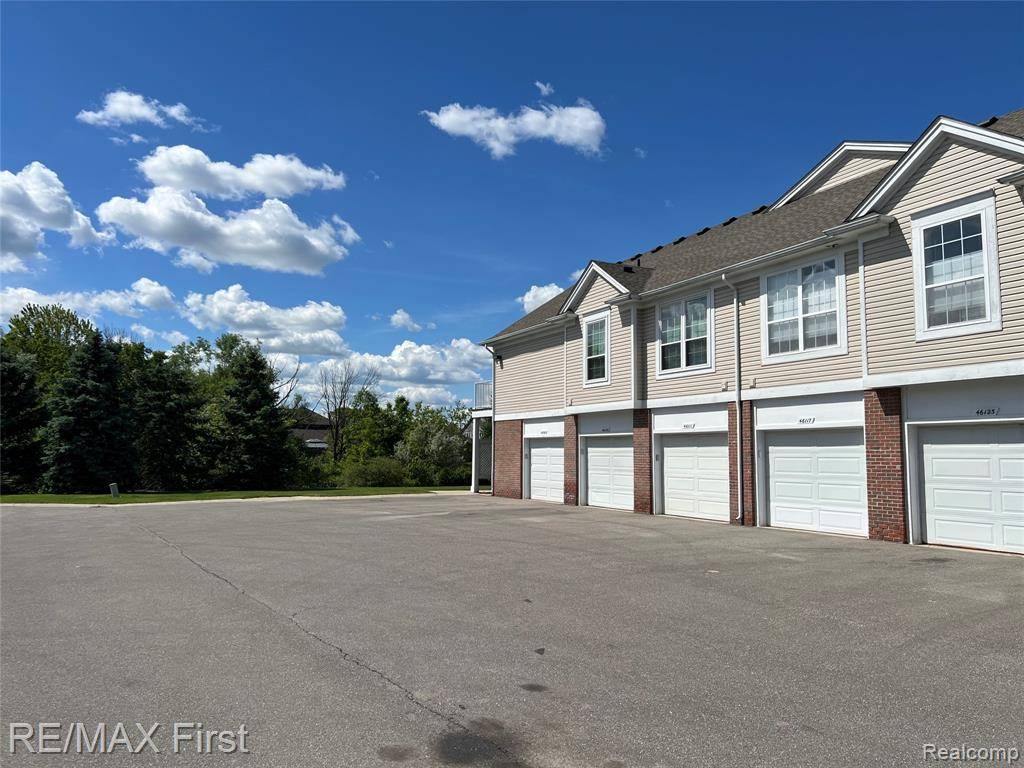 Macomb, MI 48044,46117 Rhodes Drive