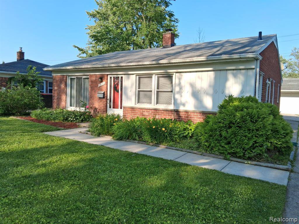 Southfield, MI 48076,28132 Brentwood Street