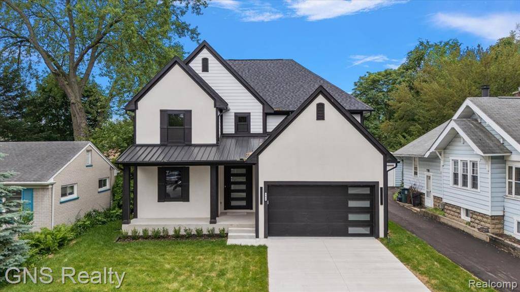 Royal Oak, MI 48073,206 E Windemere Avenue