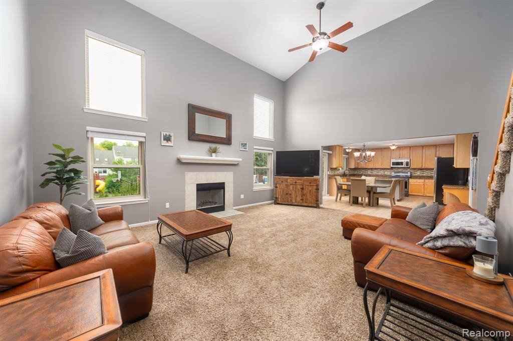 Howell, MI 48843,1533 Woodhurst Court