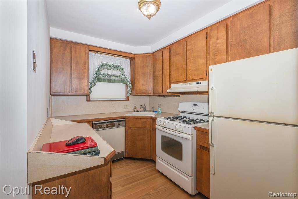 Dearborn, MI 48124,3829 Vassar Street