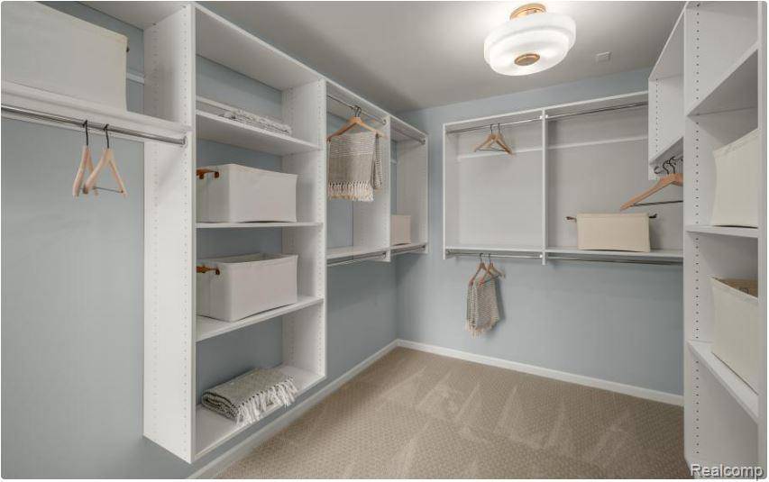 Plymouth, MI 48170,41663 Boreal