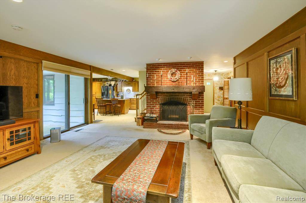 Flushing, MI 48433,605 Morrish Road
