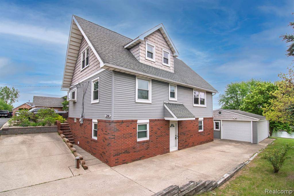 Commerce Twp, MI 48382,3266 Benstein Road