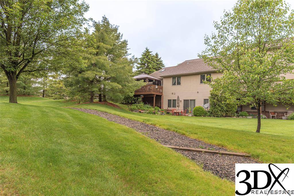 Brighton, MI 48116,2317 Sugar Maple Drive