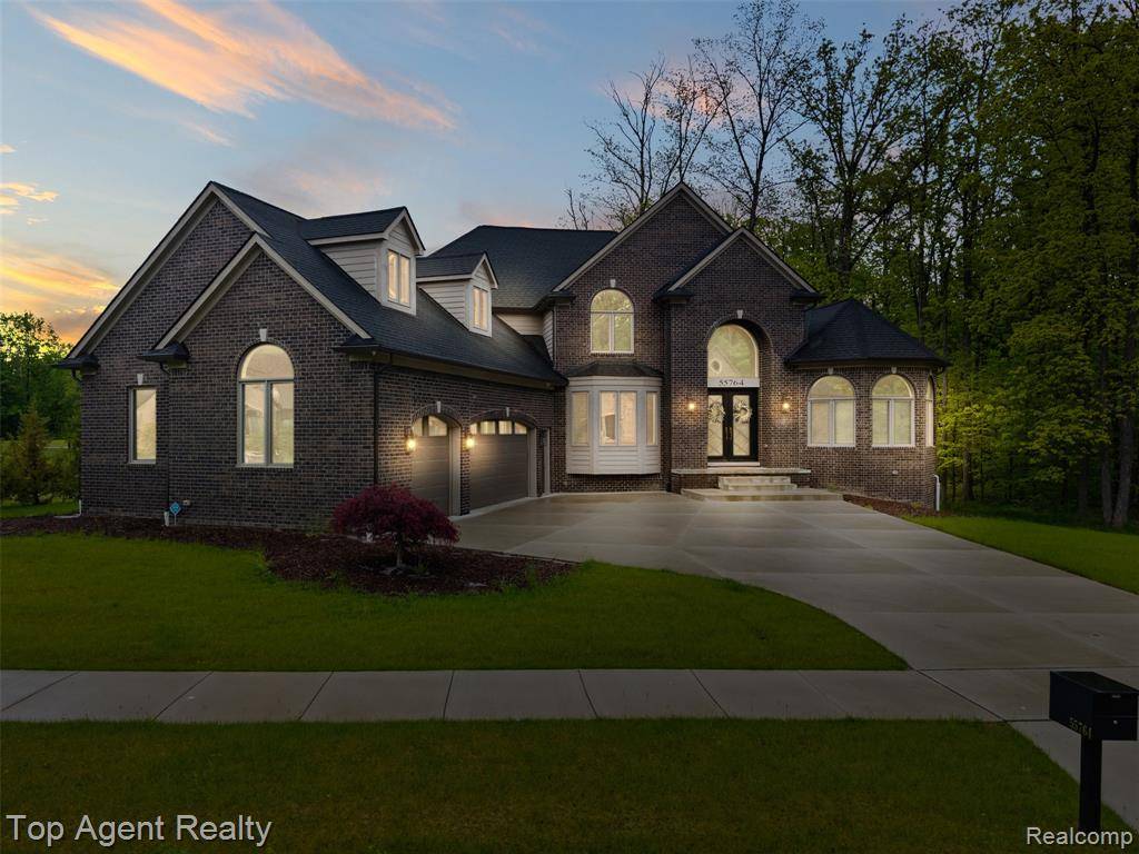 Shelby Twp, MI 48316,55764 Buckthorn Drive
