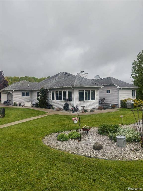 Fenton, MI 48430,6268 Hazard Road