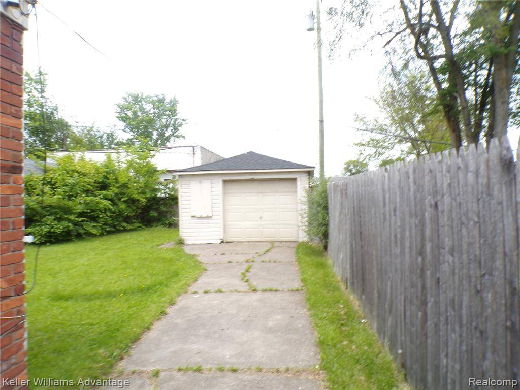 Detroit, MI 48224,9162 Audubon Road