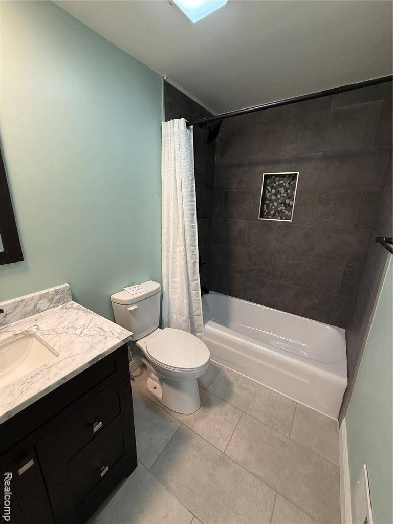 Ortonville, MI 48462,1700 Oakwood Road