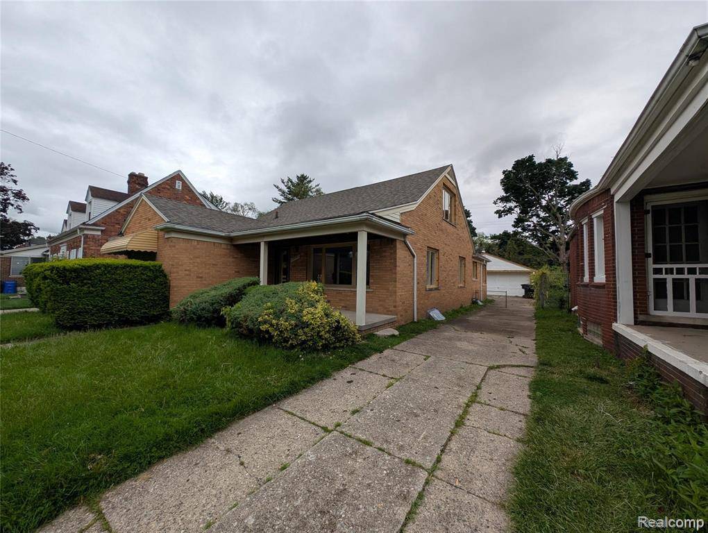 Detroit, MI 48227,15757 Gilchrist Street