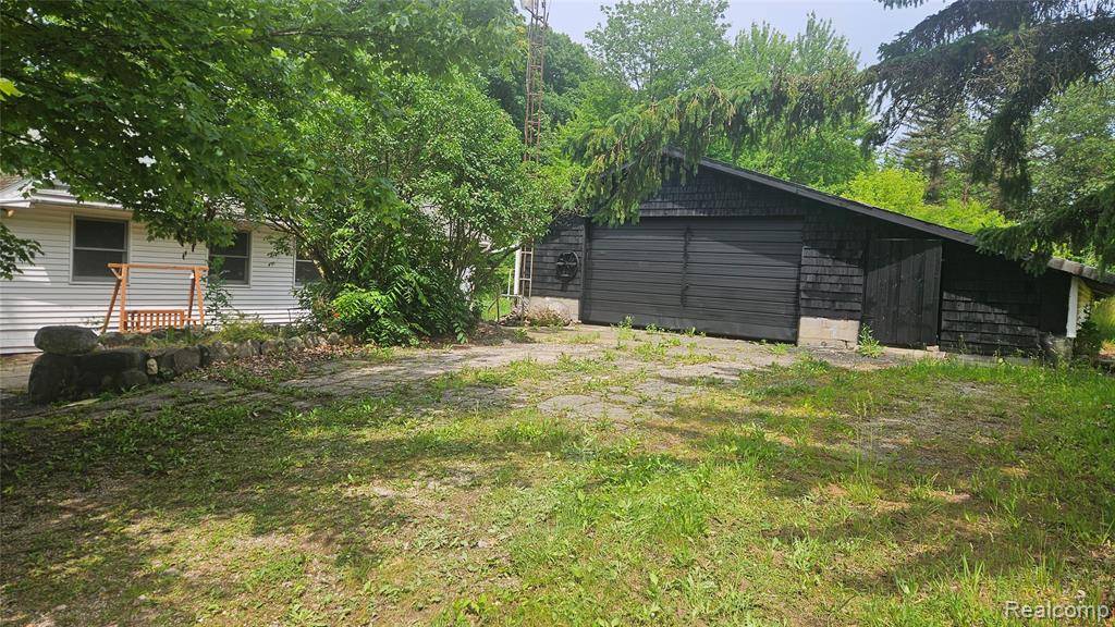 Howell, MI 48855,5820 Mack Road