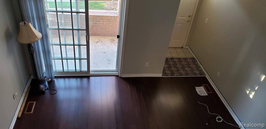 Auburn Hills, MI 48326,3932 FORESTER Boulevard